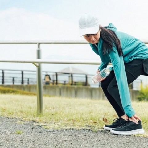 走ると足首が痛いのは運動不足なの？正しい走り方と原因を解説​​